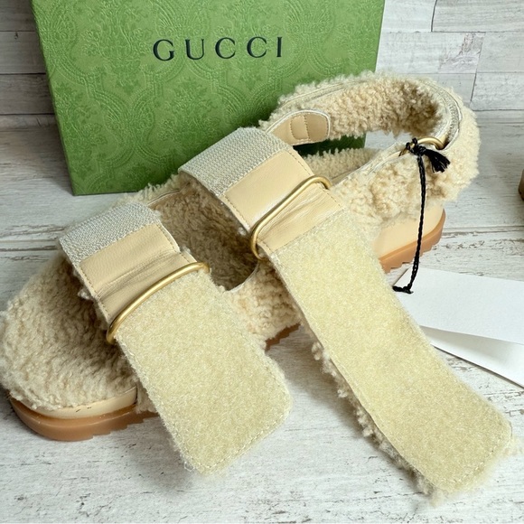 Gucci Women’s 38.5 Merino Wool Shearling GG Marmont Dad Sandals Buterscotch NEW - Picture 15 of 16